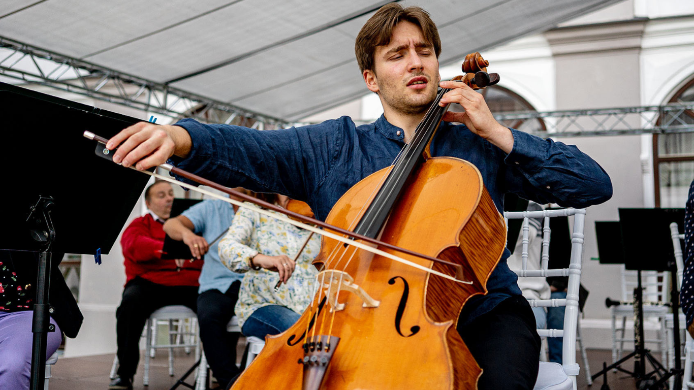 Performers